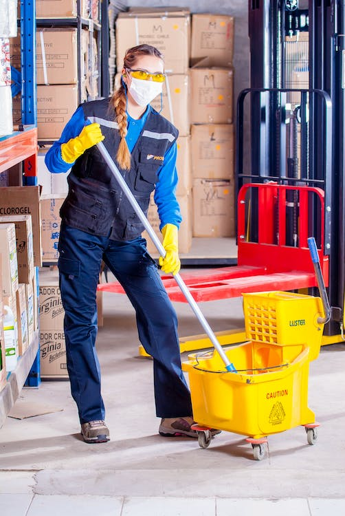 10 Things a Daily Janitorial Service Will Include Should You Hire One for Your Business