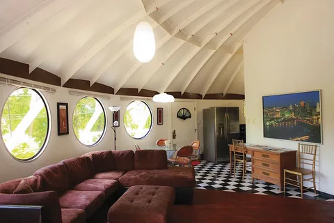 Yaca-Domes in Modern Times